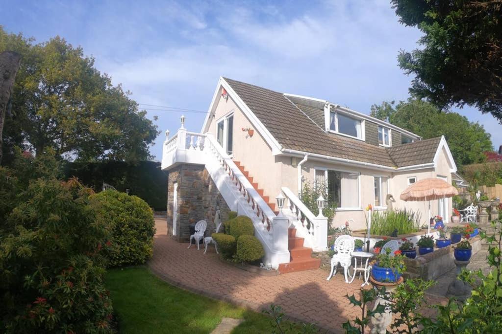 Beautiful Apartment With Private Pool Near Tenby Kilgetty Extérieur photo